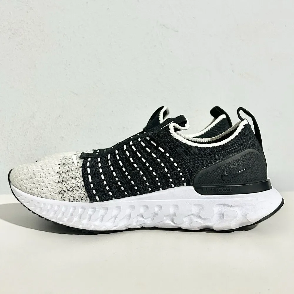 Nike Wmns React Phantom Run Flyknit 2 “Black White” Women’s Size 7 Running Shoes